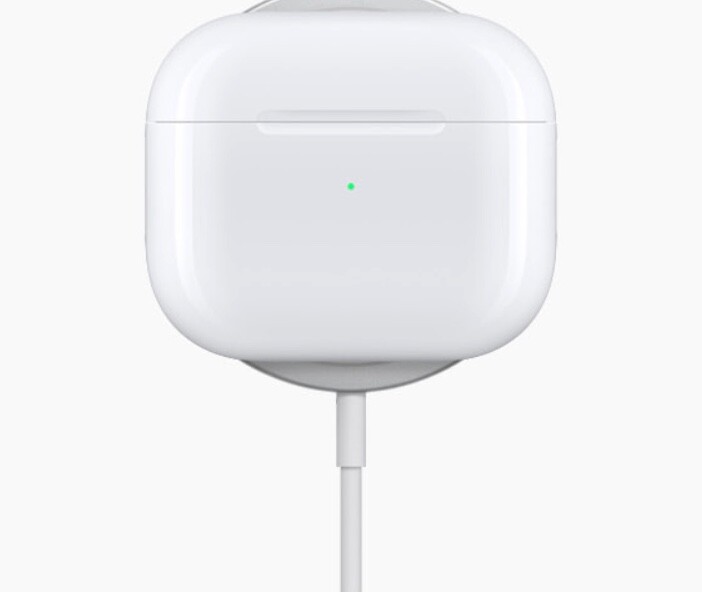 Apple AirPods (3rd generation) charging case